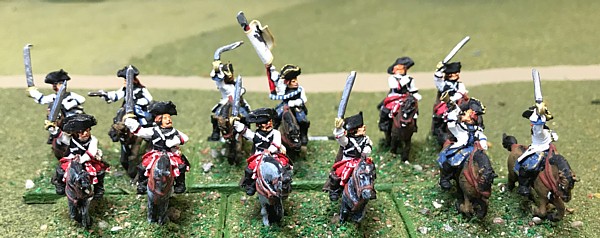FB8 12 figures 15mm Seven Years War WGS painted French Heavy Cavalry 
